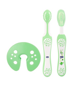 CHICCO SET EVOLUTIVO ORAL CARE - Magnumfarma.it